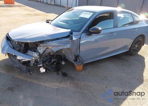 2024 Honda Civic Sport z USA, uszkodzony, nr VIN 2HGFE2F57RH585681